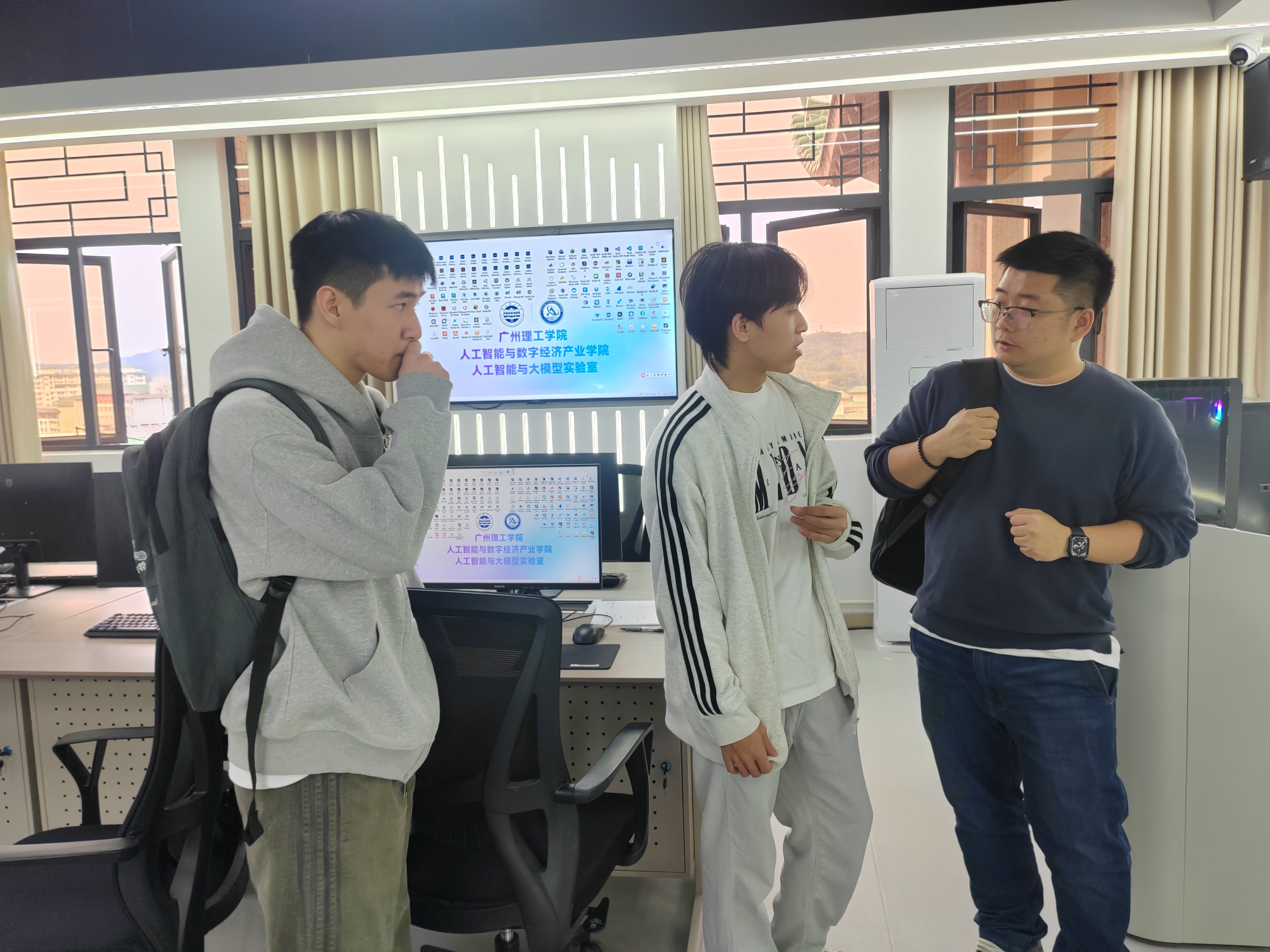 20251230246833.jpg 3.jpg